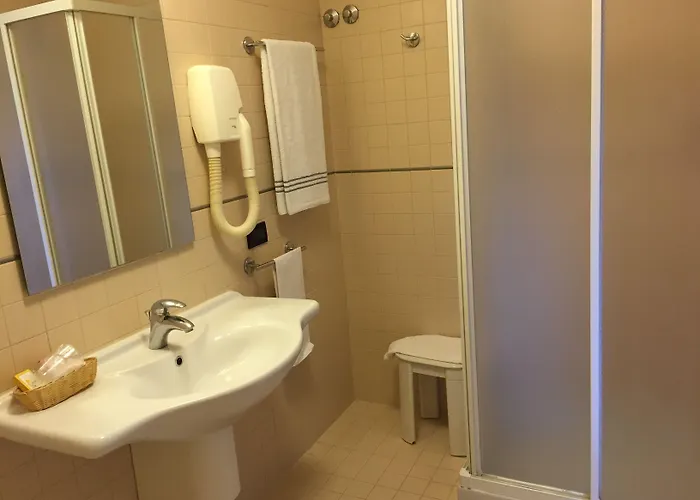 Отель Ristorante Dragonara Сан-Джованни-Театино